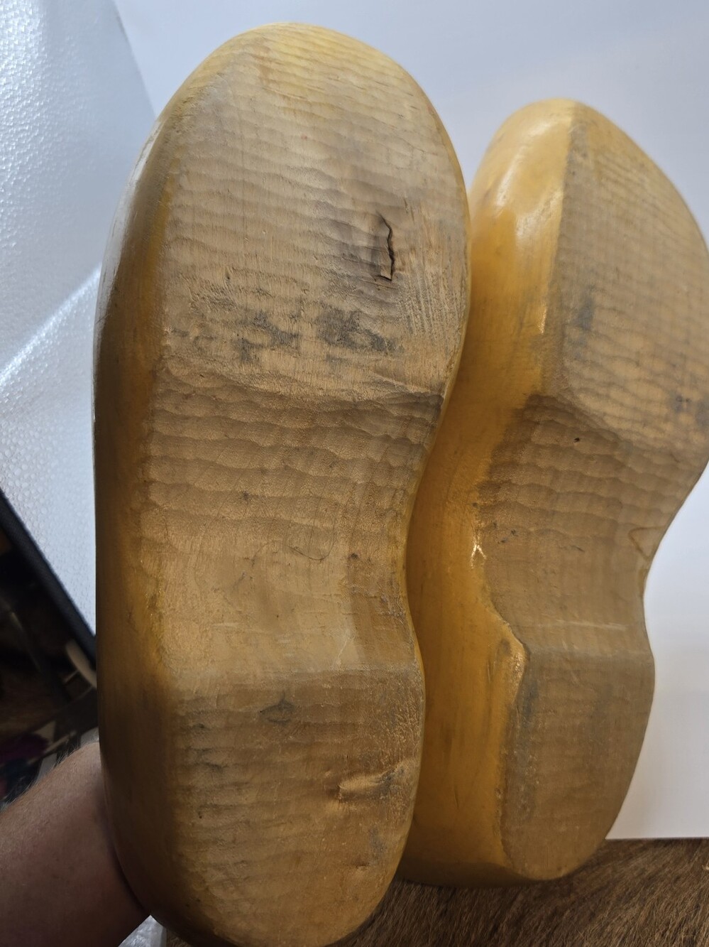 Vintage Hand-painted Dutch Wooden Clogs - Picture 7 of 7